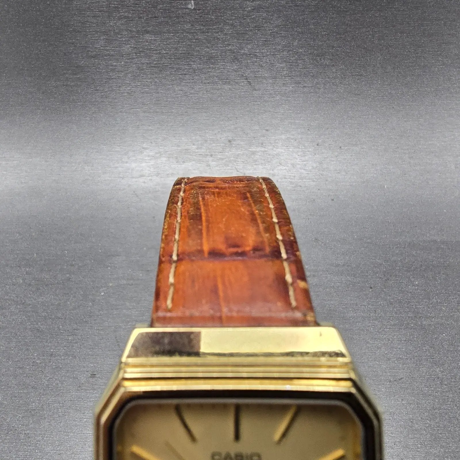Casio Alarm Watch Men 30mm Gold Dial Gold Tone Octagon MQA-100G New Battery4