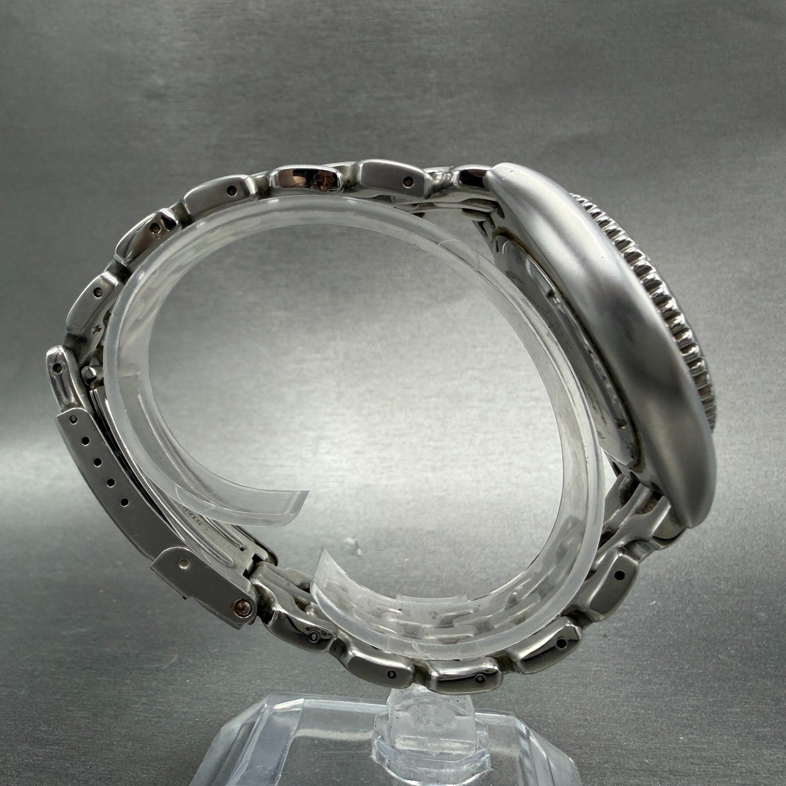 Elgin Chronograph Watch Men 39mm Black Dial Silver Tone Round FK-667 New Battery8