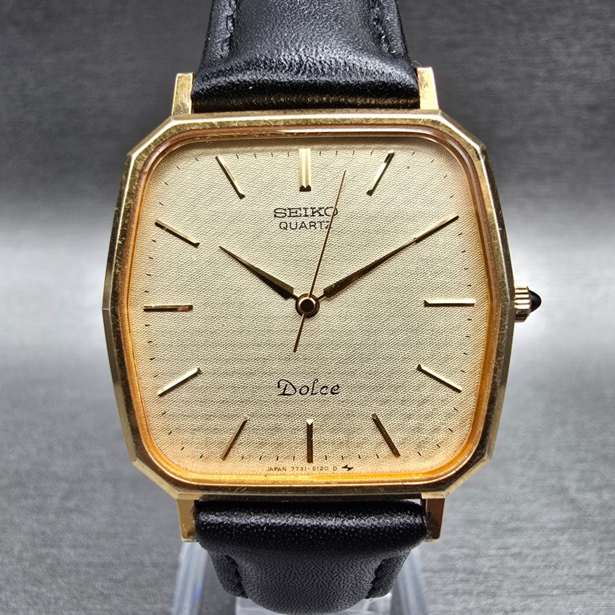 Seiko Dolce Watch Men 29mm Champagne Dial Gold Tone Rectangle 7731-5120 New Batt0