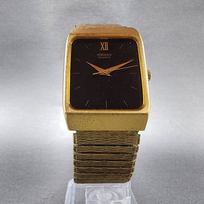 Seiko Tank Watch Men 26mm Black Dial Gold Tone Rectangle 5Y955009 New Battery5