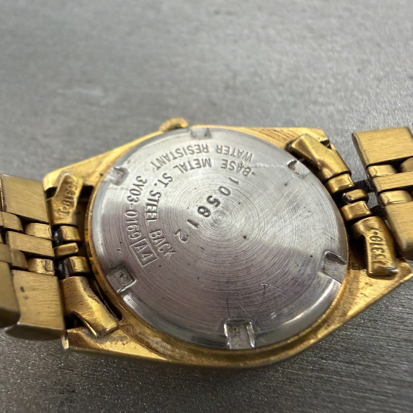 Seiko SQ Watch Women 24mm Gold Dial Gold Tone Daydate 3Y03-0169 New Battery9