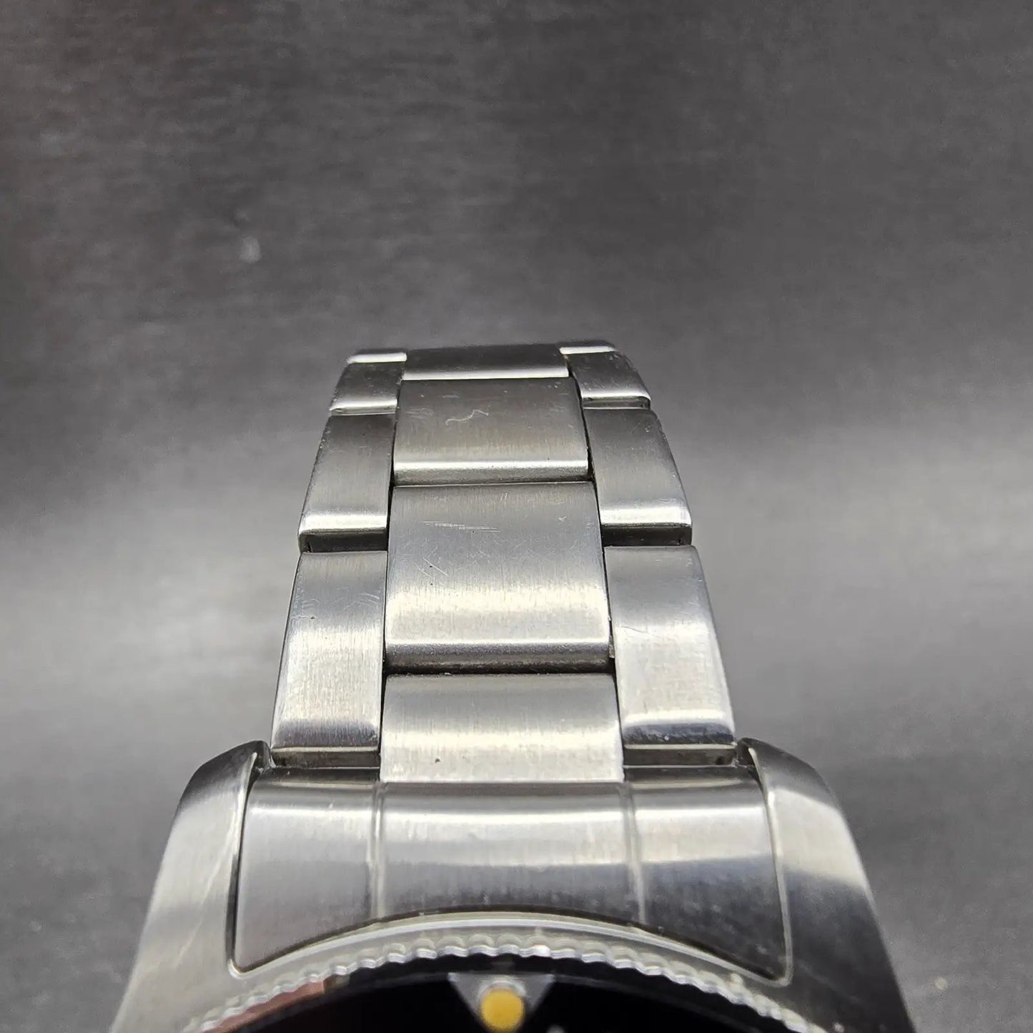 Wenger Swiss Military Dive Watch Men 40mm Black Dial Steel Date 79176 New Batt4