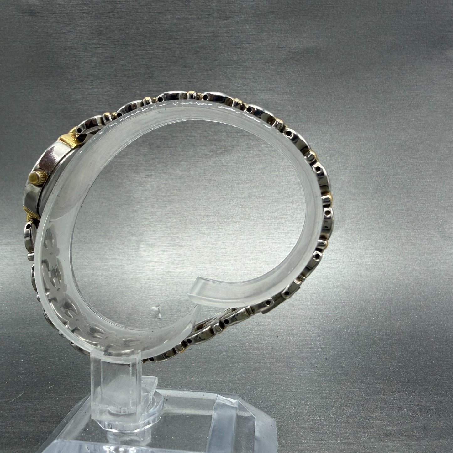 Bulova Watch Women 20mm White Dial Two Tone Round 98P15 New Battery ABC6