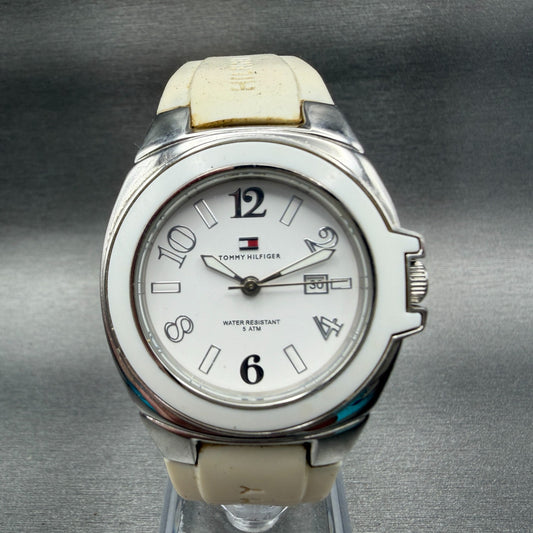 Tommy Hilfiger Watch Women 34mm White Dial Silver Tone Date Round New Battery0