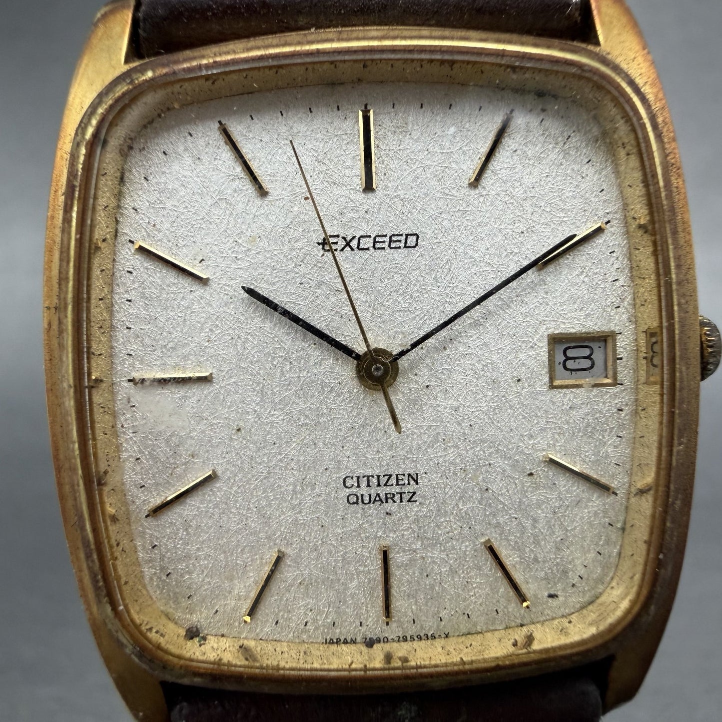 Citizen Exceed Watch Men 29mm Silver Dial Gold Tone Date 4795423 PARTS2
