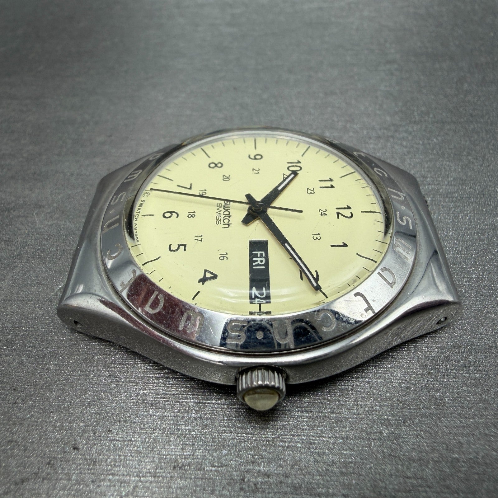 Swatch irony Pergamena Watch Men 37mm Cream Dial Steel Daydate YGS708 New Batt5