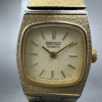 Seiko Watch Women 16mm Champagne Dial Gold Tone Hexagon 5420-5409 New Battery1