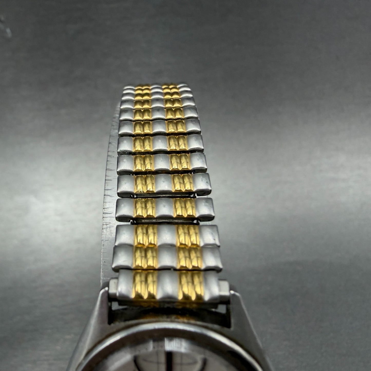 Seiko 5 Automatic Watch Women 25mm Silver Dial Two Tone 4206-0410 New Battery4