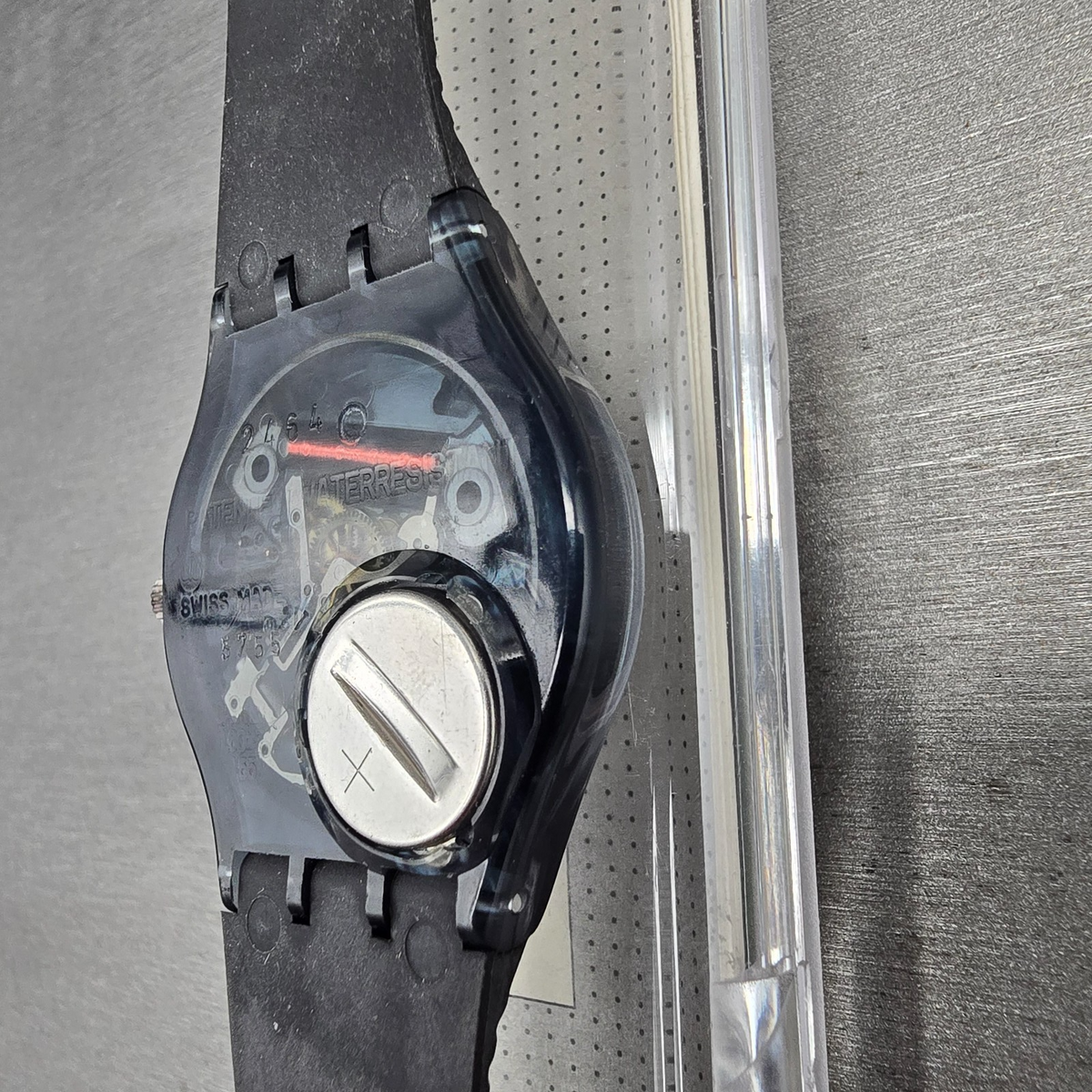 Swatch Nüni Watch Men 34mm Silver Dial Black Tone Round GM108 New Battery NOS11