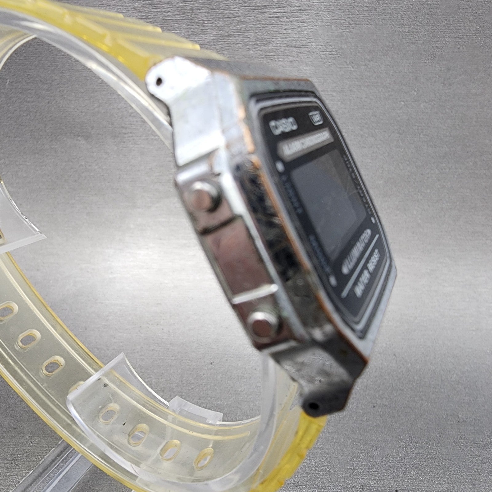 Casio Illuminator Watch Men 36mm Digital Silver Tone Octagon A168XE New Battery3