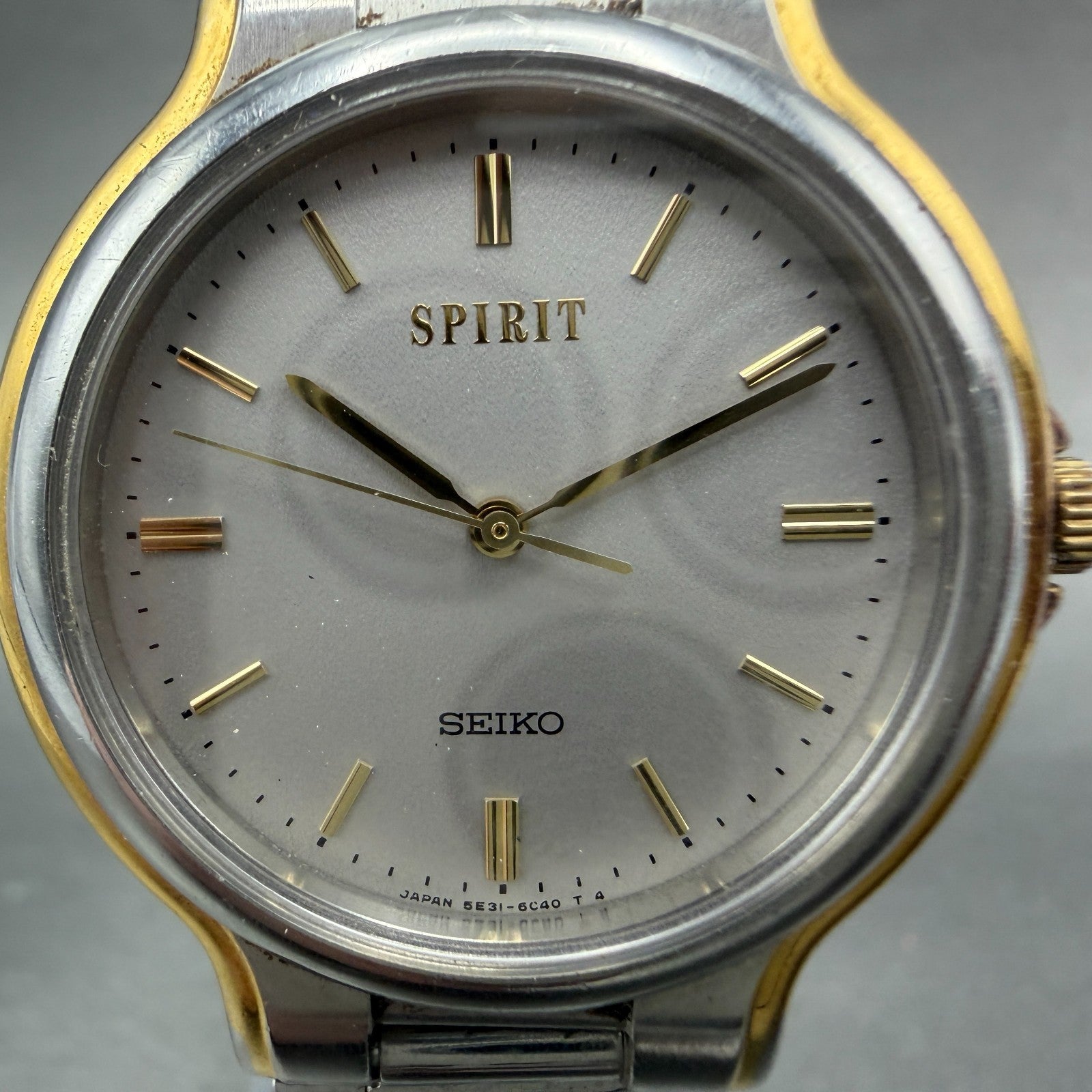 Seiko Spirit Watch Unisex 32mm Gray Dial Two Tone Round 5E31-6C30 New Battery1