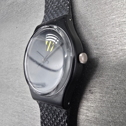 Swatch Color Window Watch Men 34mm Black Dial Black Tone Round GB715 New Battery2