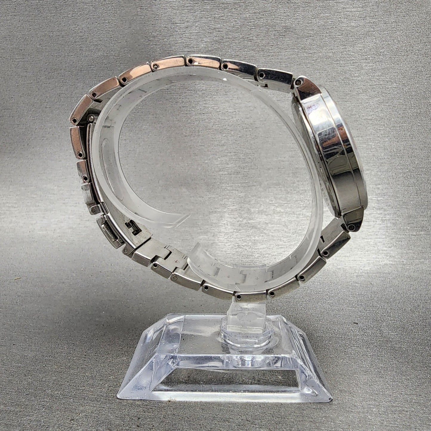 Citizen XC Chronograph Watch Women 34mm Silver Dial Silver Tone Date New Battery8
