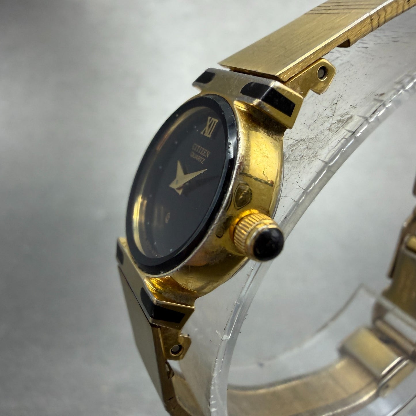 Citizen CQ Watch Women 17mm Black Dial gold Tone Round 2250-226658 New Battery2