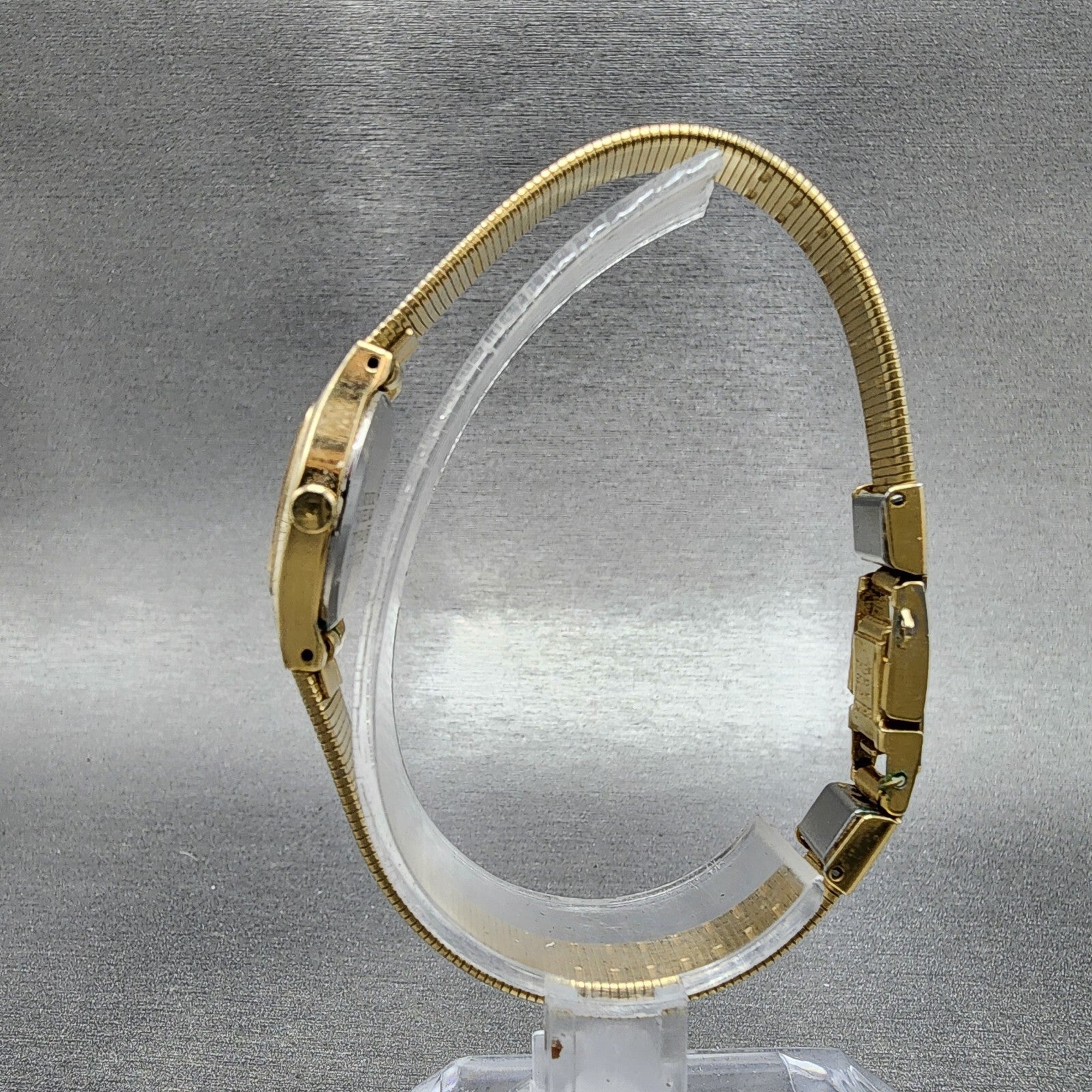 Vintage Seiko Watch Women 25mm Gold Dial Gold Tone Hexagon 2C215149 New Batt A16