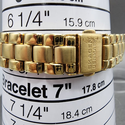 Skagen Tank Watch Women 19mm White Dial Gold Tone Rectangle 93SGXW New Battery10