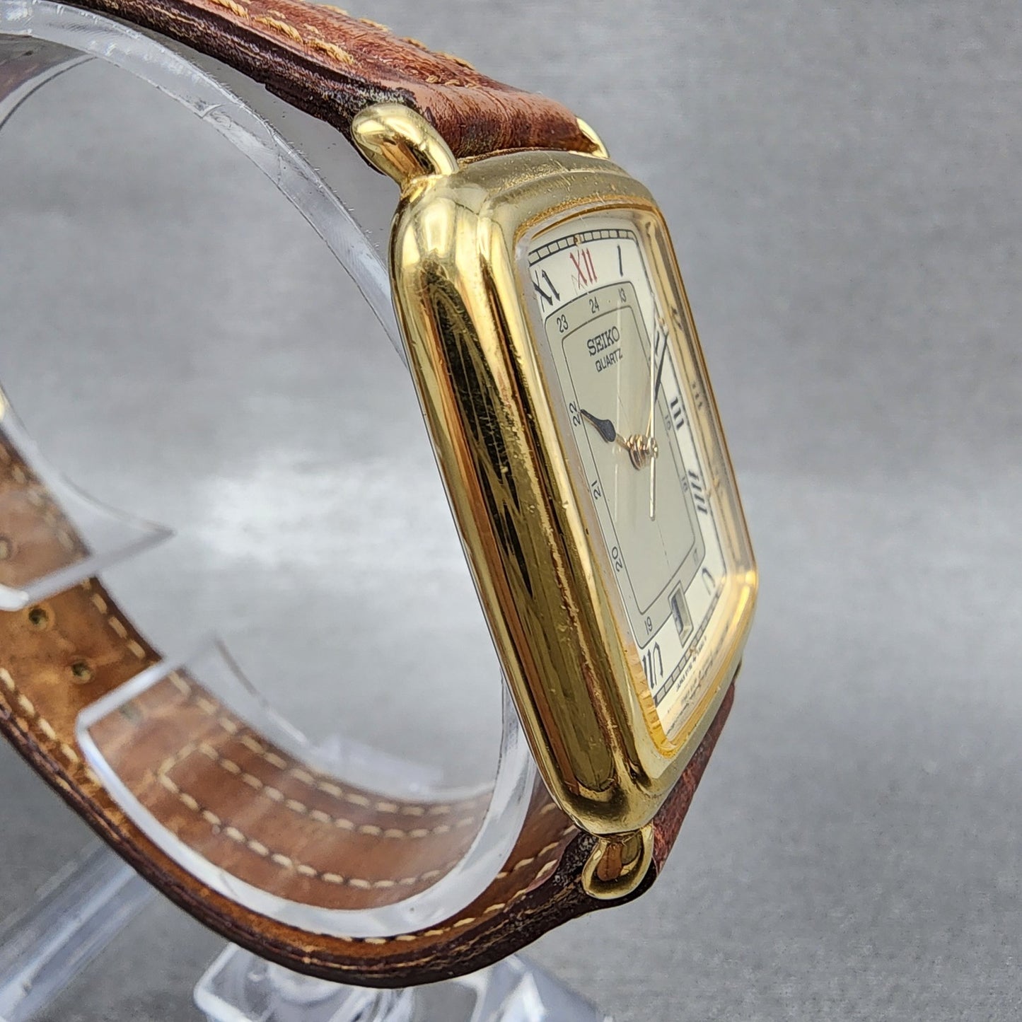 Seiko Tank Watch Men 28mm Champagne Dial Gold Tone Date 5y325809 New Battery3