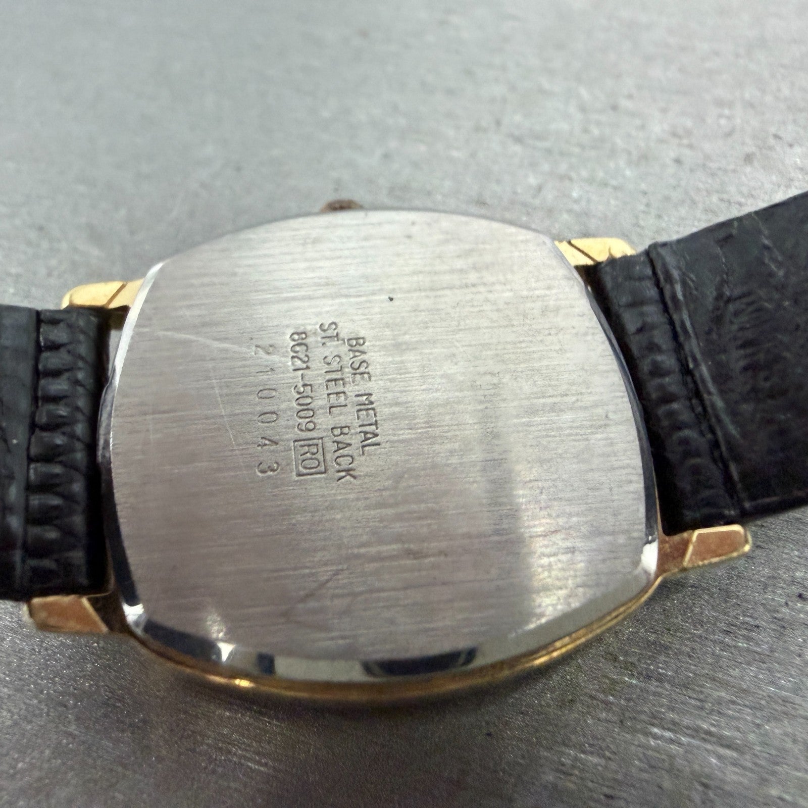 Seiko Watch Men 30mm Champagne Dial Gold Tone Rectangle 8621-5009 New Battery 5G10