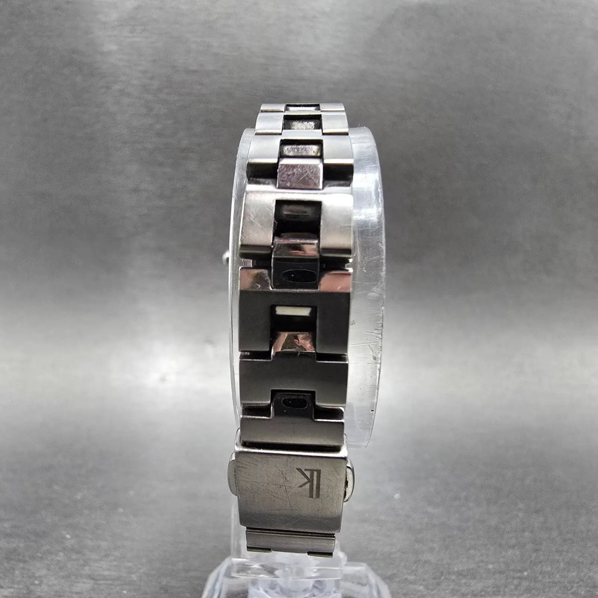 Seiko Lukia Atomic Solar Watch Women 25mm White Dial titanium 1B22-0CC0 PARTS8