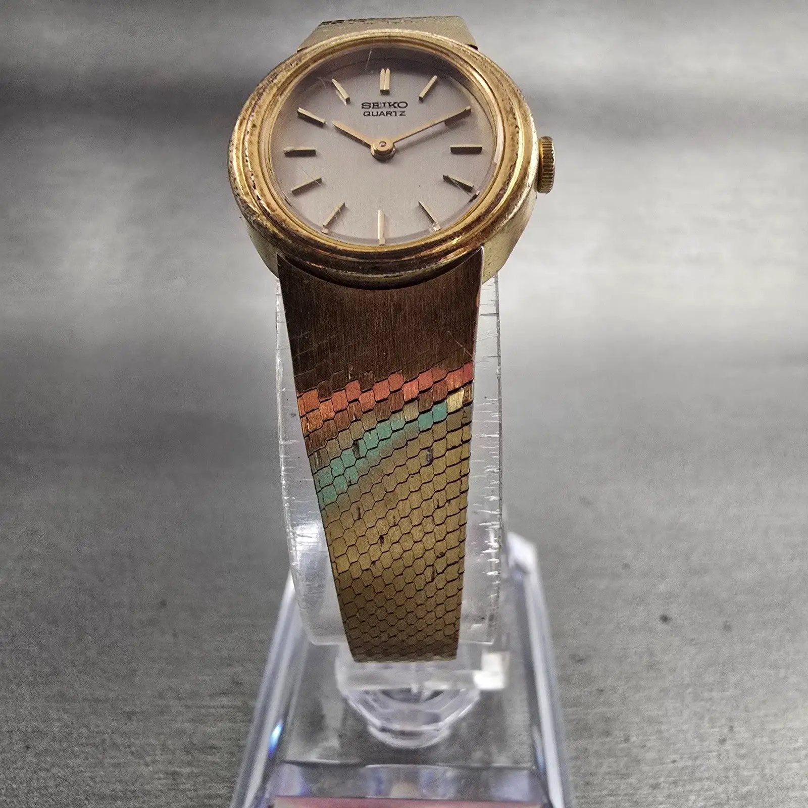 Seiko Watch Women 19mm Silver Dial Gold Tone Oval 1400-8099 New Battery Vintage5