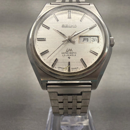 Seiko Lord Matic Watch Men 37mm Silver Dial Silver Tone Daydate Round 5606-70105