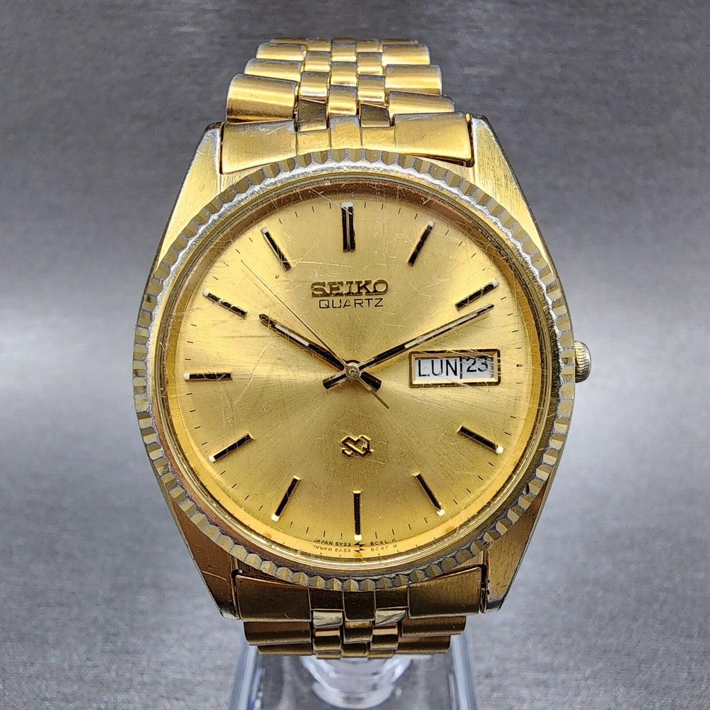 Seiko SQ President Watch Men 36mm Gold Dial Gold Tone Daydate Round 5Y23-8A69 A1