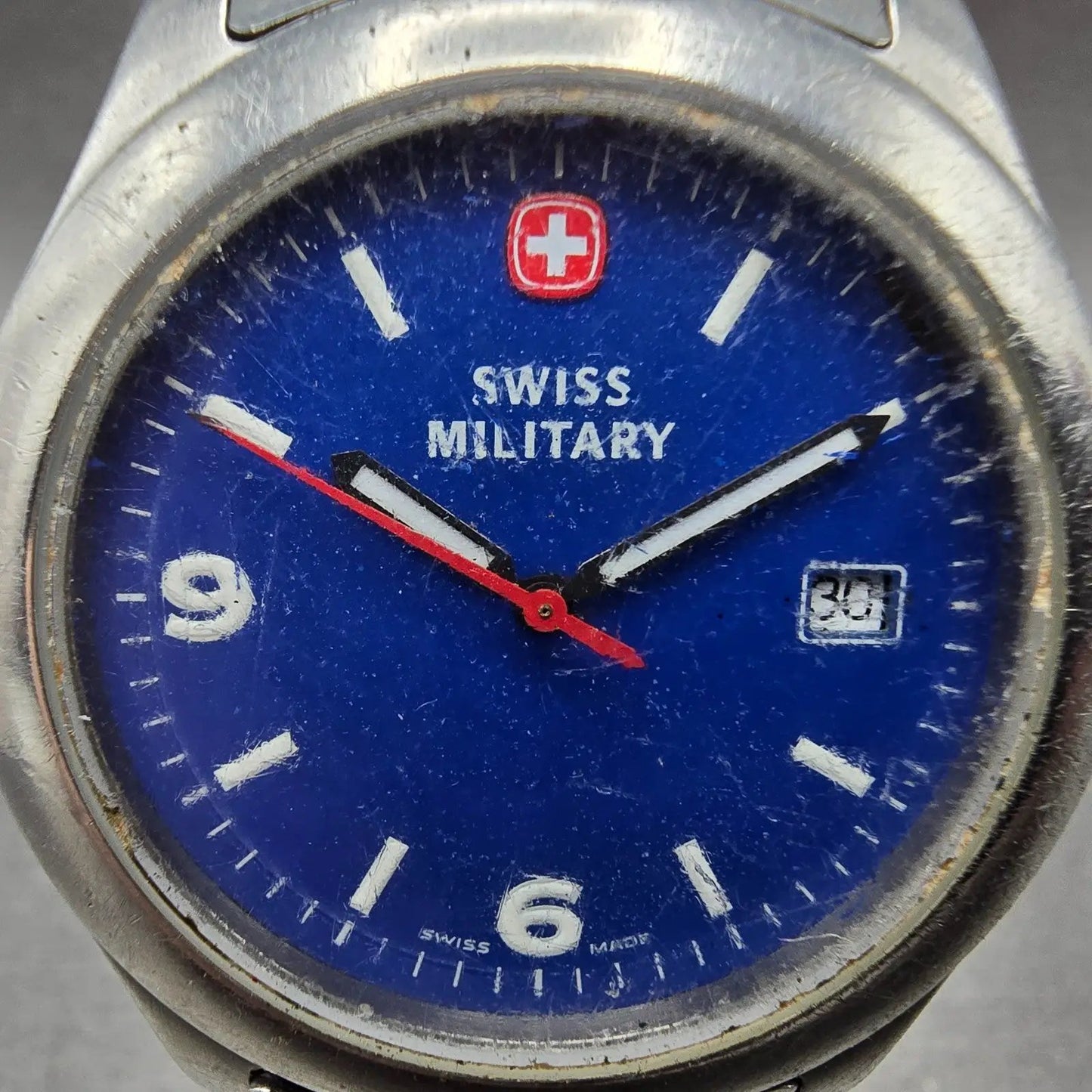 Wenger Swiss Military Watch Men 39mm Blue Dial Silver Tone Date 095.1535 New Bat1