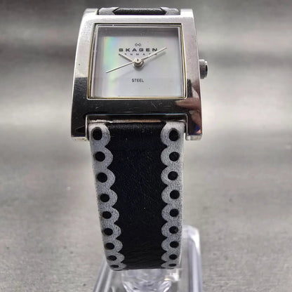 Skagen Watch Women 22mm MOP Dial Silver Tone Rectangle N228SSLBW New Battery5