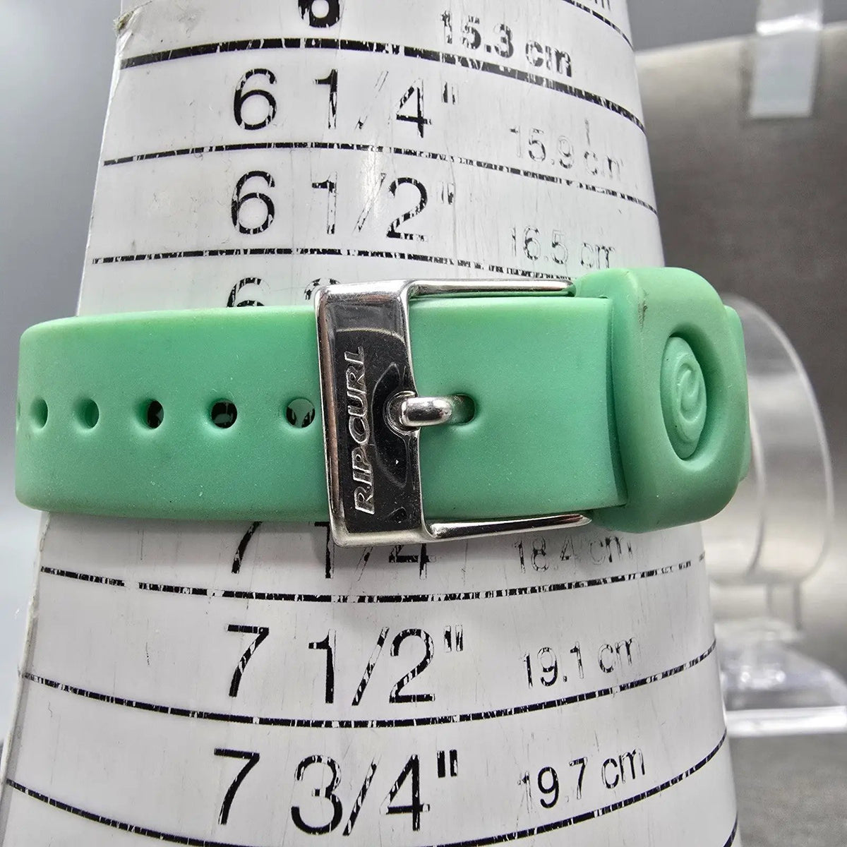 Rip Curl Aurora Surf Watch Women 37mm Green Dial Green Case Round New Battery11