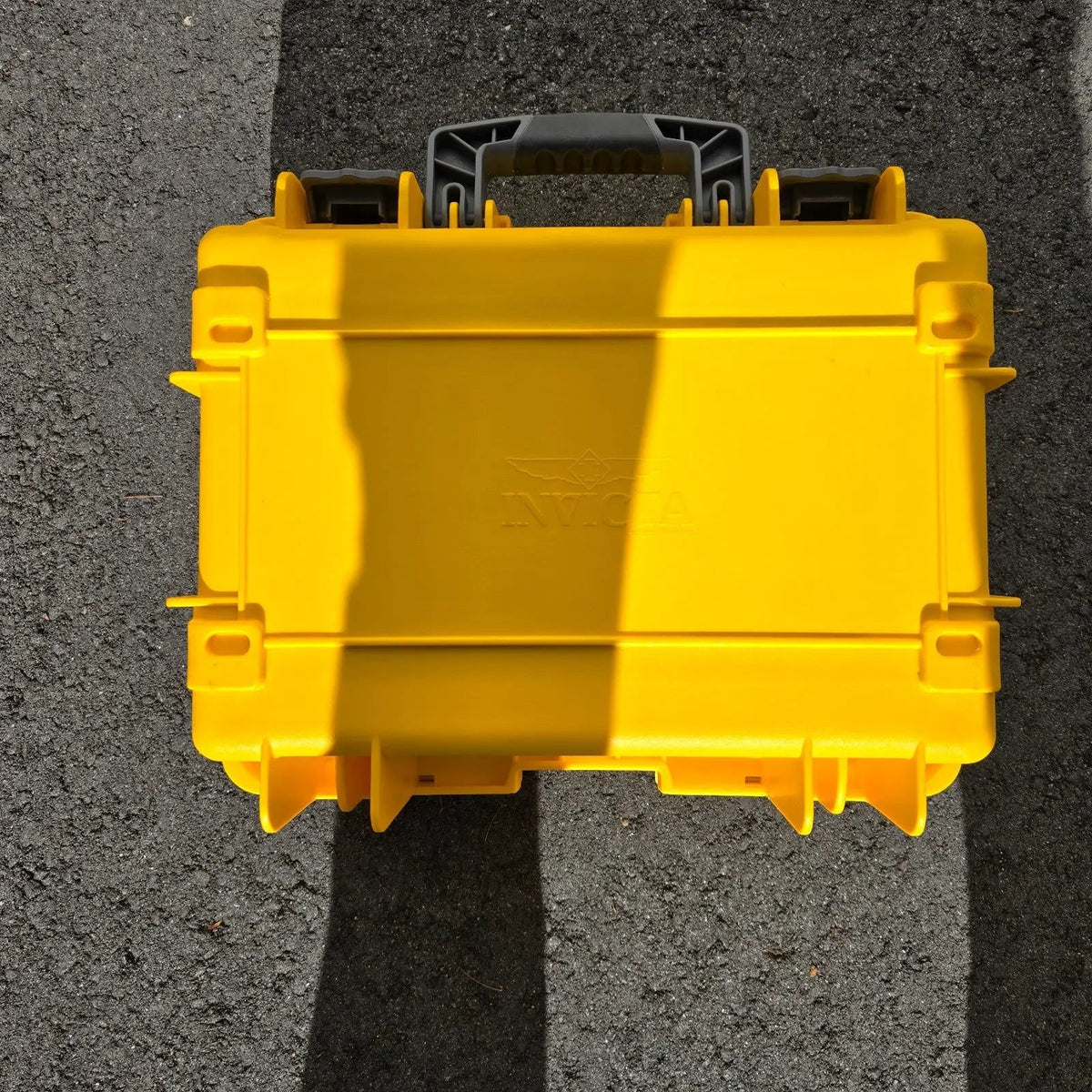 Invicta 8 Slot Watch Case Hard Yellow Black Plastic Foam insert Handle Cary Case8