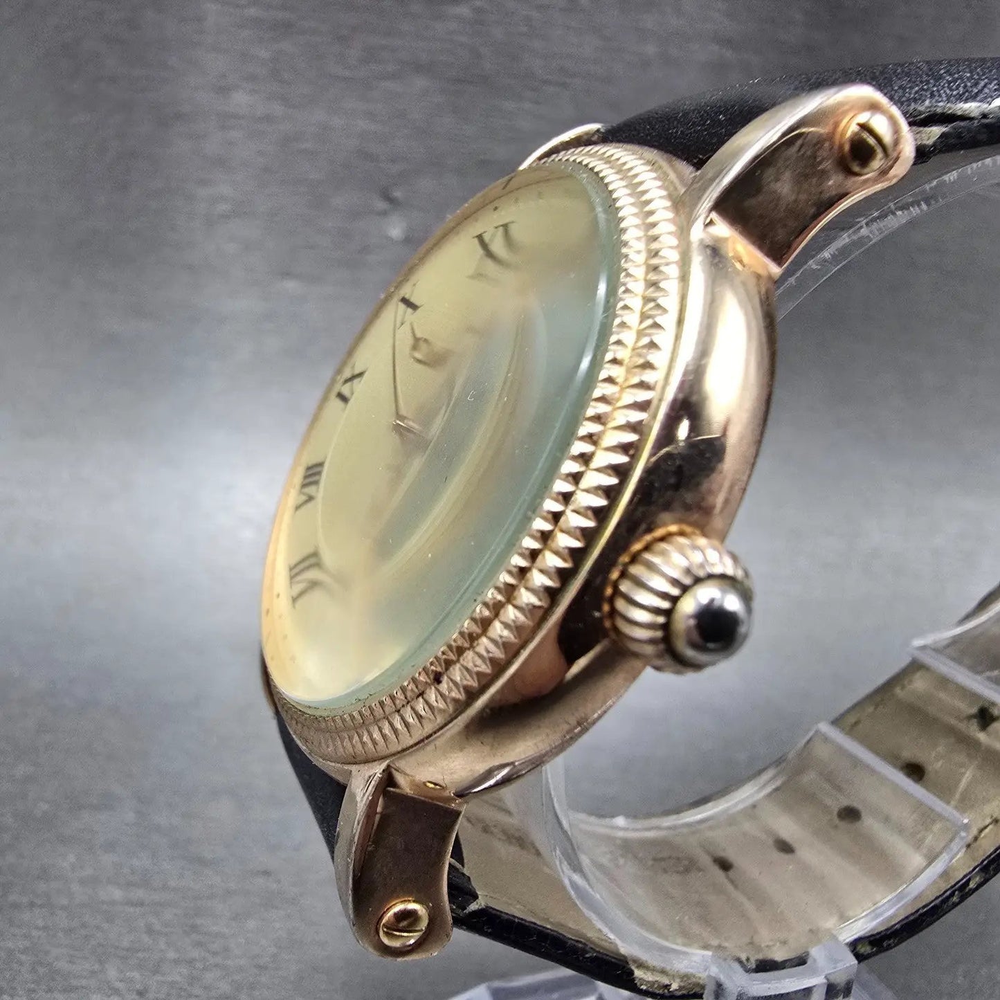 Stauer Buttonwood Watch Men 42mm Champagne Dial Gold Tone Date New battery2