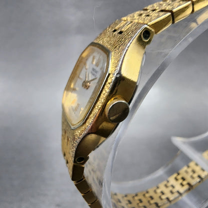 Seiko Watch Women 17mm Silver Dial Gold Tone Rectangle 2b205039 New Battery2