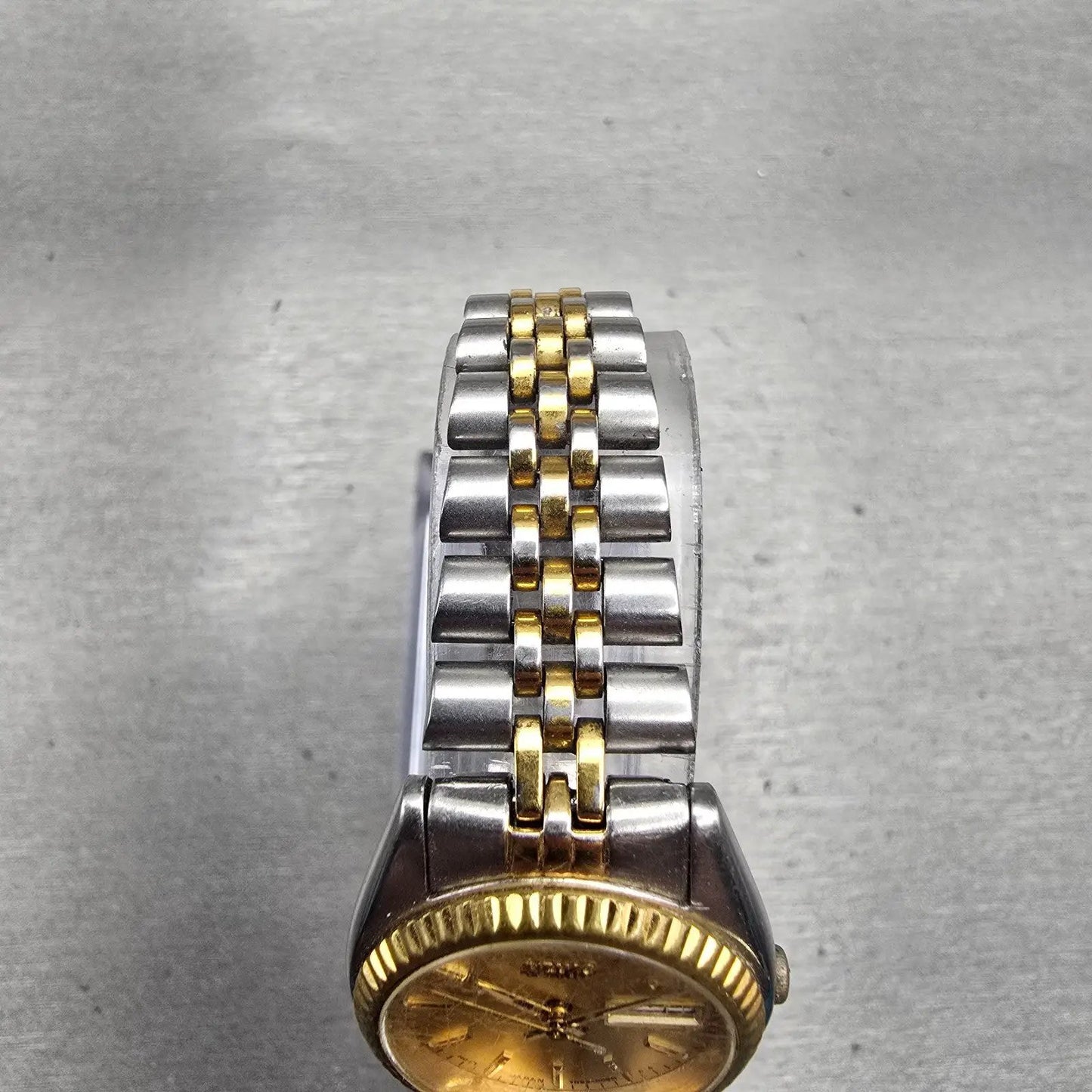 Seiko Watch Women 24mm Gold Dial Two Tone Daydate Round 7N83-0041 New Battery4