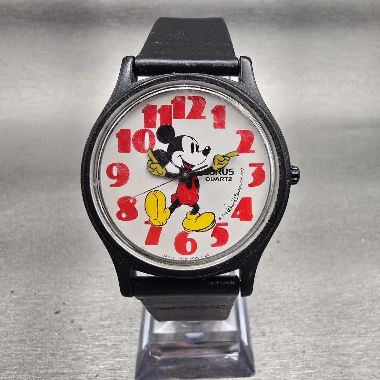 Lorus Mickey Mouse Watch Men 35mm White Dial Black Tone V515-8000 New Battery0