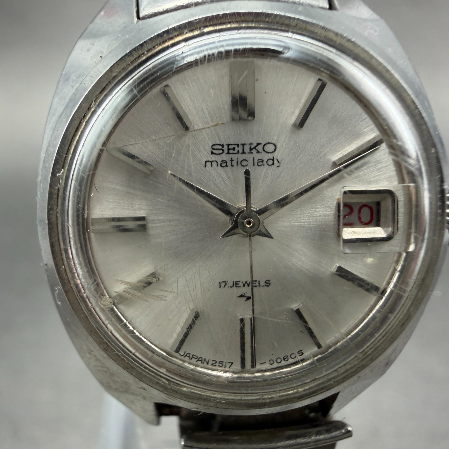 Seiko Maticlady Watch Women 23mm Silver Dial Silver Tone Date 2517-0211 Runs 4521