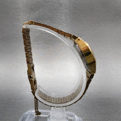 VTG Seiko Watch Women 19mm Brown Dial Gold Tone Rectangle Manual Wind Runs