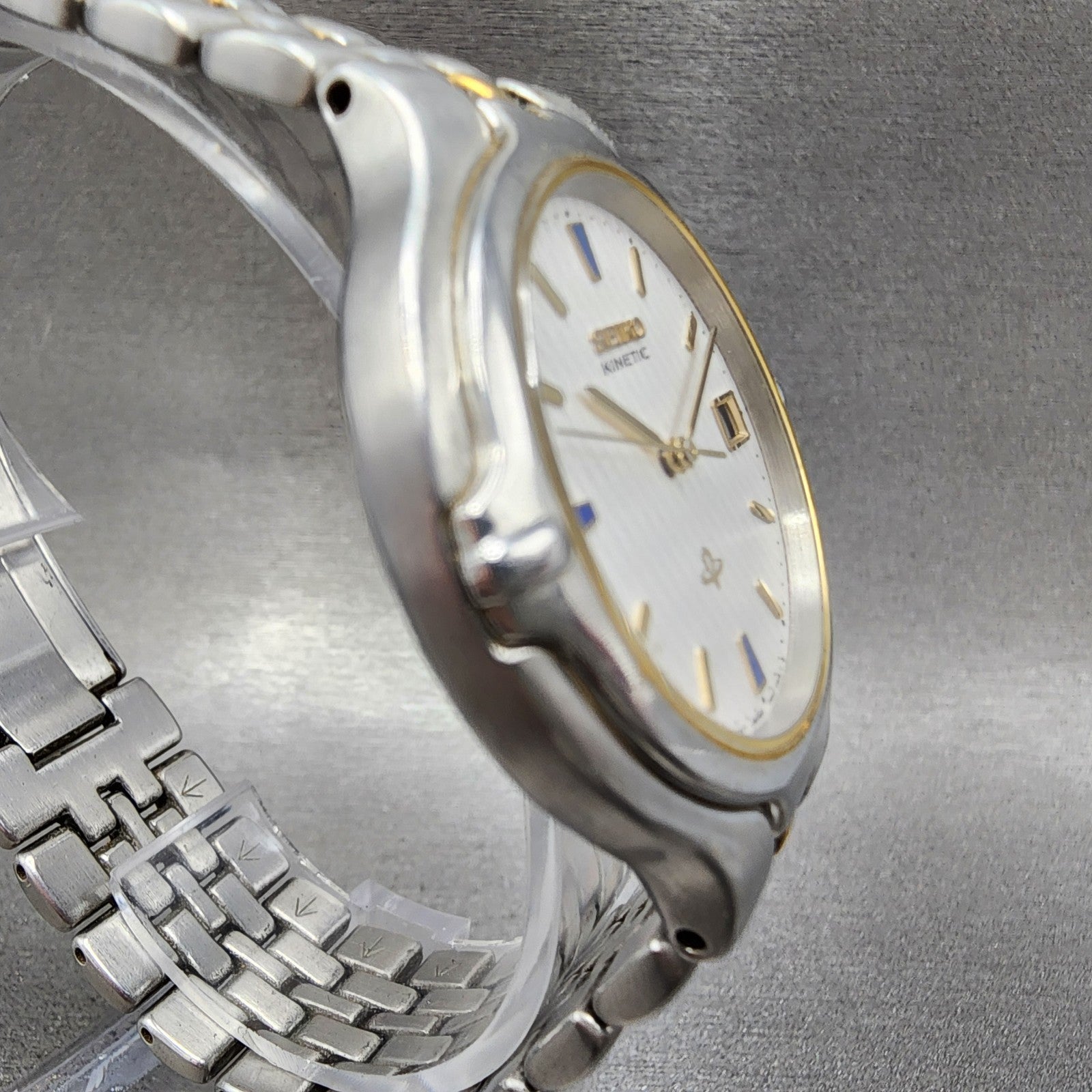 Seiko Kinetic Watch Men 37mm Silver Dial Two Tone Date 5m42-0A69 New Capacitor3
