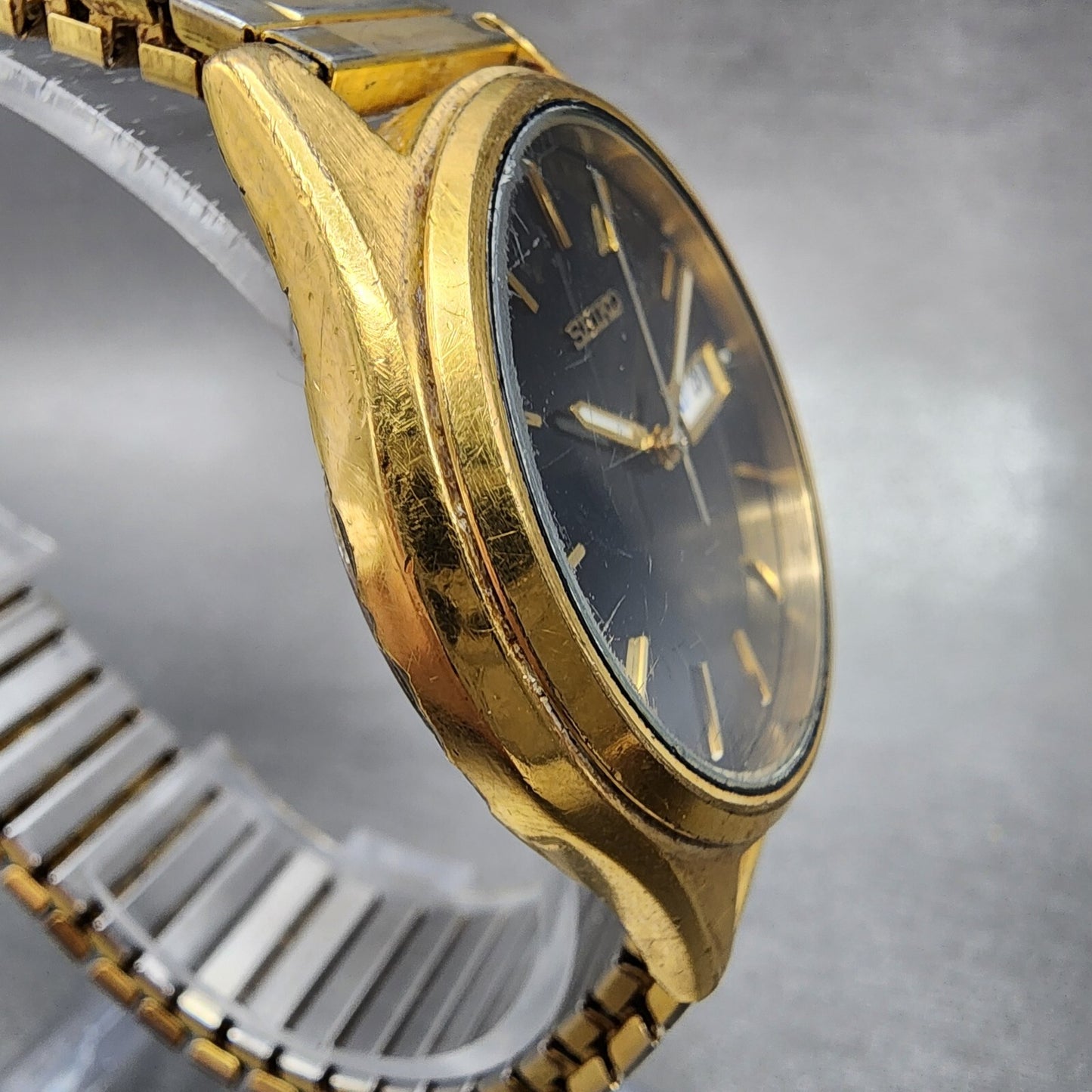 Seiko Watch Men 37mm Black Dial Gold Tone Daydate Round 7N439048 New Battery3
