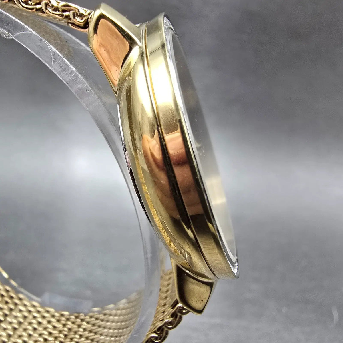 Movado Bold Shimmer Watch Women 34mm Gold Dial Gold Round 3600151 New Battery3
