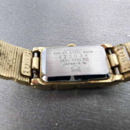 Seiko Tank Watch Women 13mm Champagne Dial Gold Tone 2e205030 New Battery9