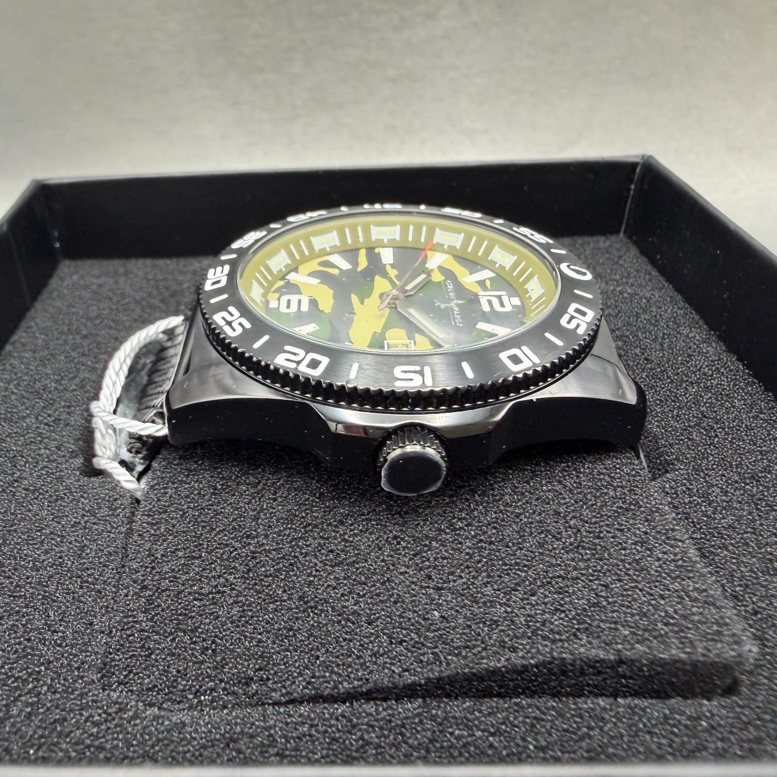Chase Durer Dive Watch Men 46mm Green Camo Dial Black Tone Date CDW-01825