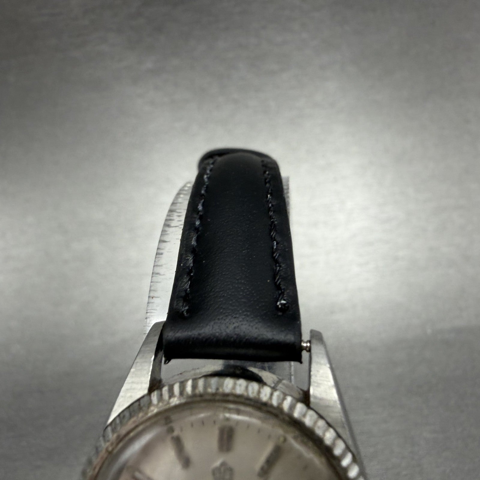 Citizen date Star Watch Women 25mm Silver Dial Silver Tone Date Manual Runs4