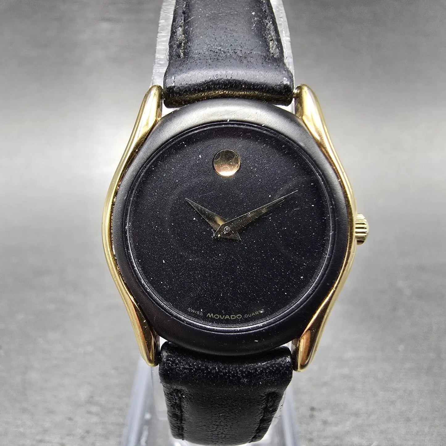 Movado Museum Watch Women 24mm Black Dial Gold Tone Round 88.66.820 PARTS0