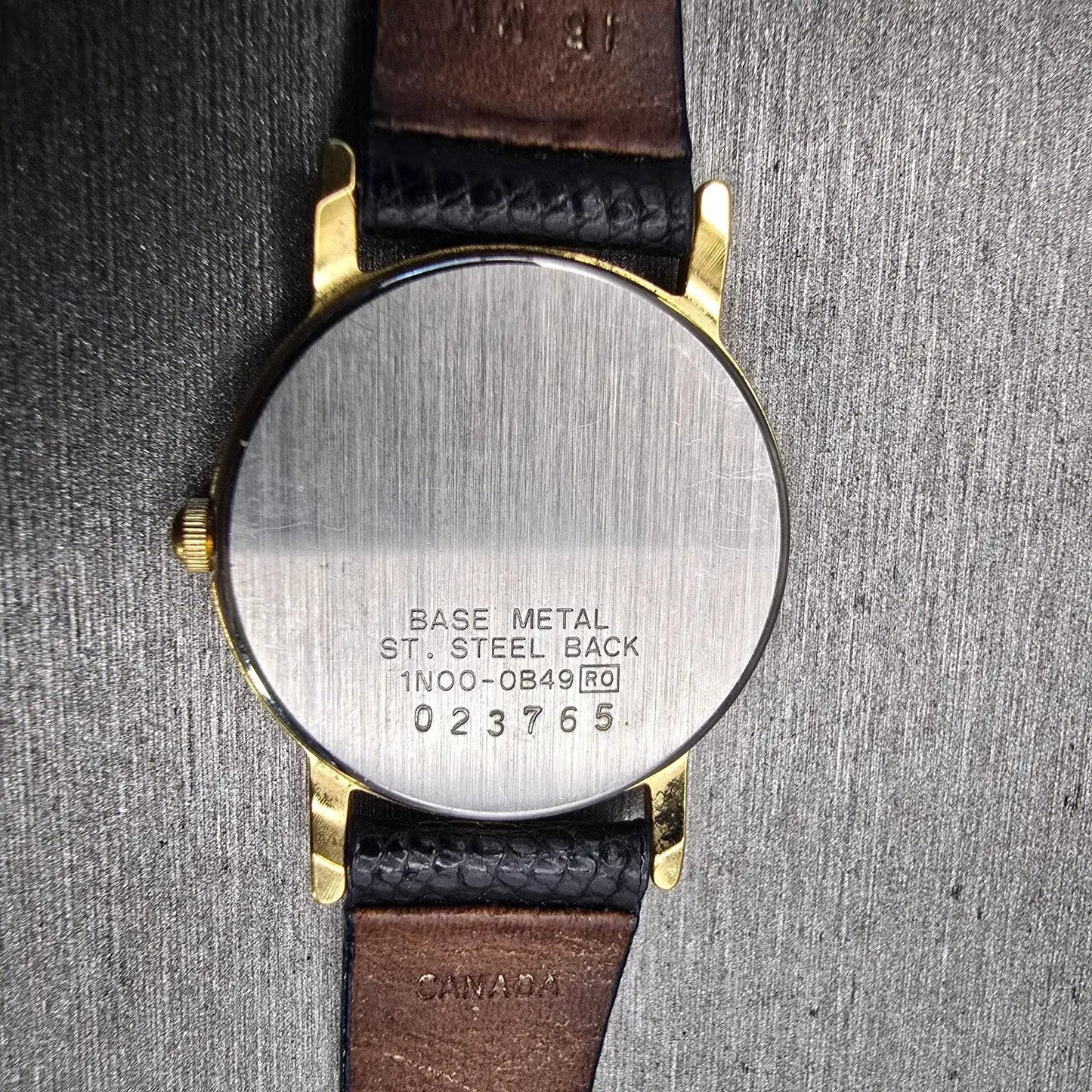 Seiko Watch Women 24mm White Dial Gold Tone Round 1N00-0B49 New Battery Vintage10