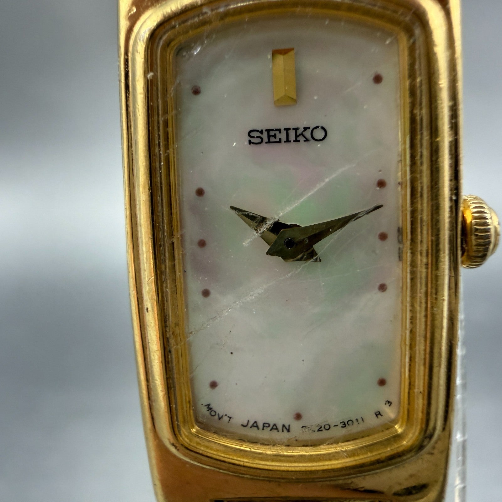 Seiko Tank Watch Women 13mm MOP Dial Gold Tone Rectangle 2E20-7279 New Battery1