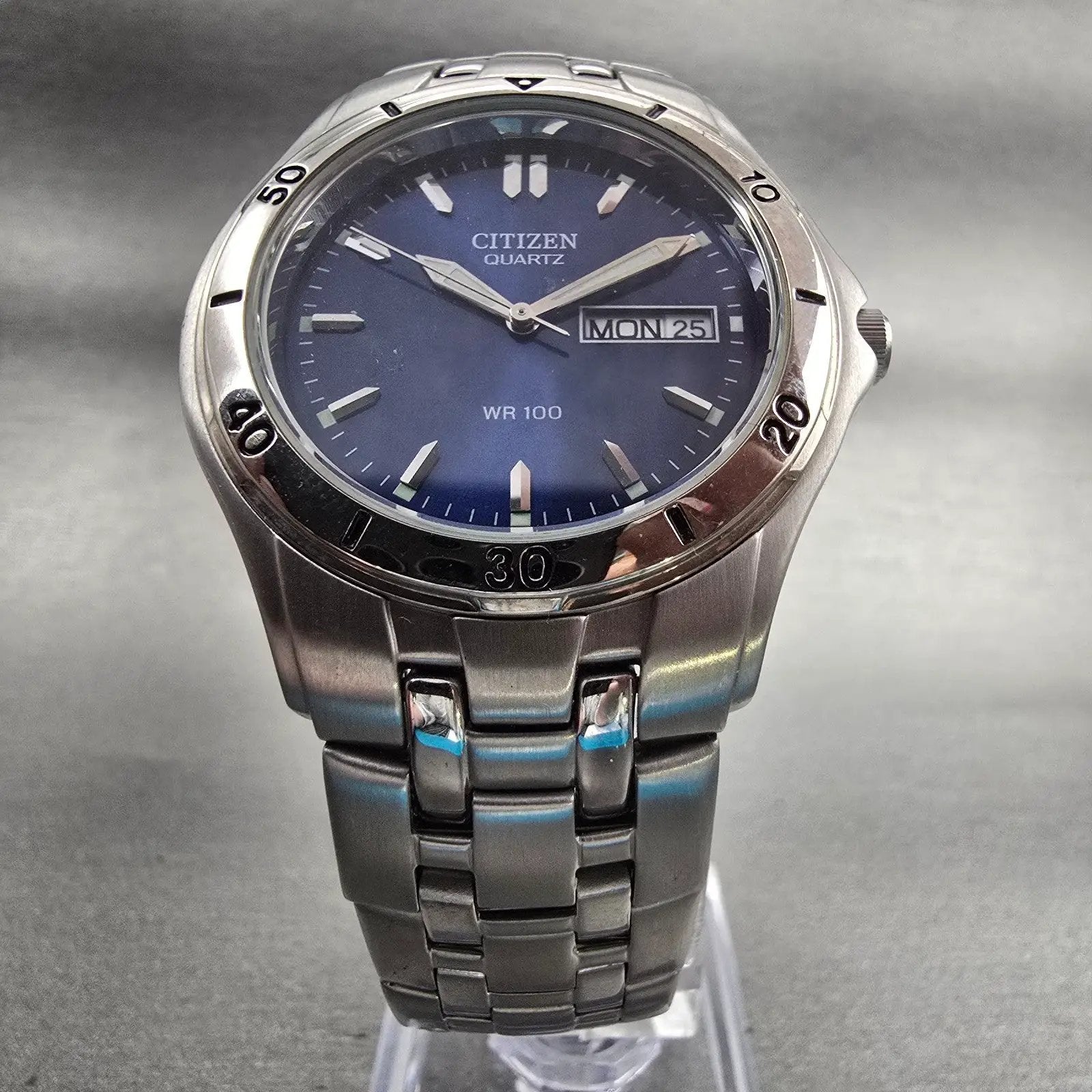 Citizen Watch Men 37mm Blue Dial Silver Tone Daydate Round 250A-K001455 New Batt5