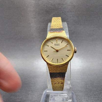 Seiko Watch Women 20mm Champagne Dial Gold Tone Oval 1421-5710 New Battery