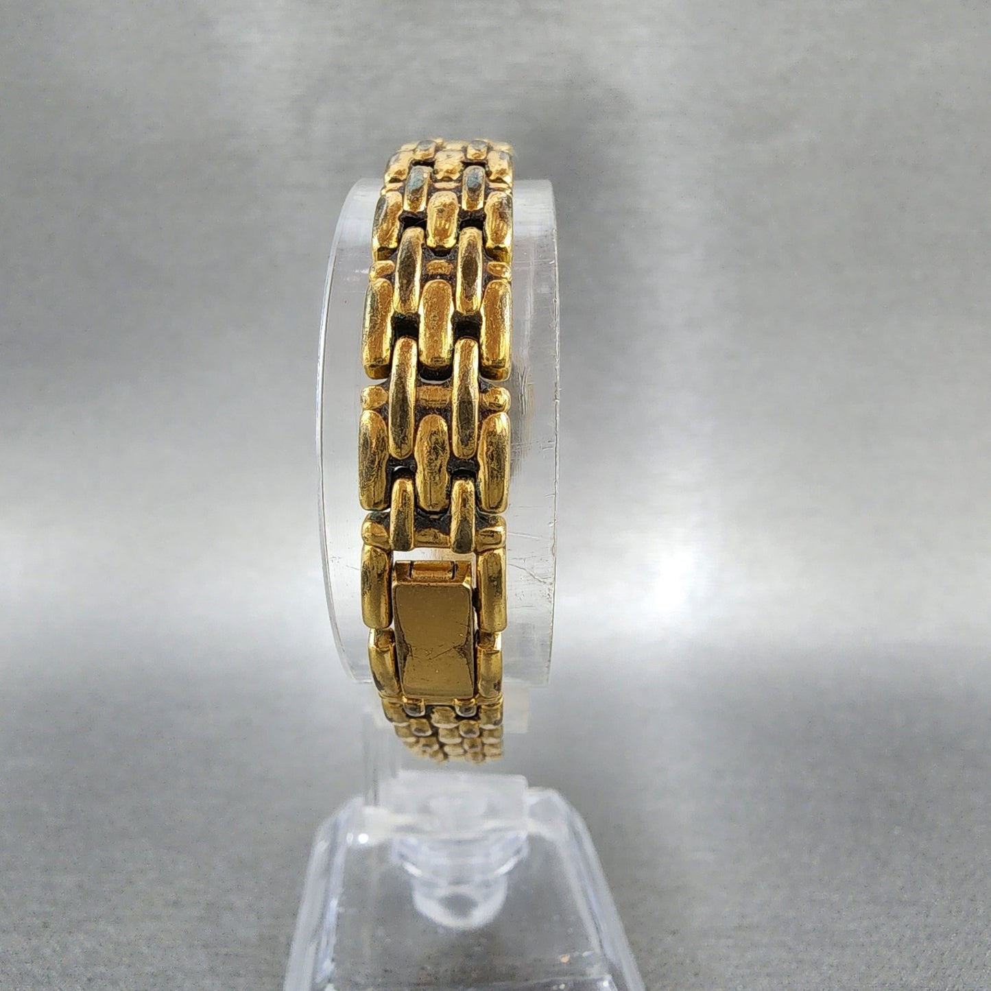 Seiko Watch Women 17mm White Dial Gold Tone Oval V4001019 New Battery7
