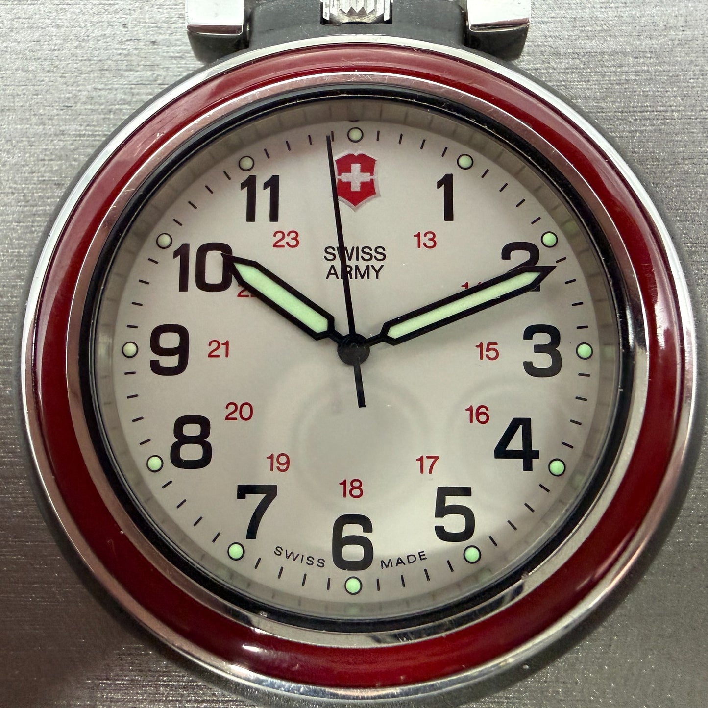 Victorinox Swiss Army Pocket Watch Men 48mm White Dial Black Round New Battery1
