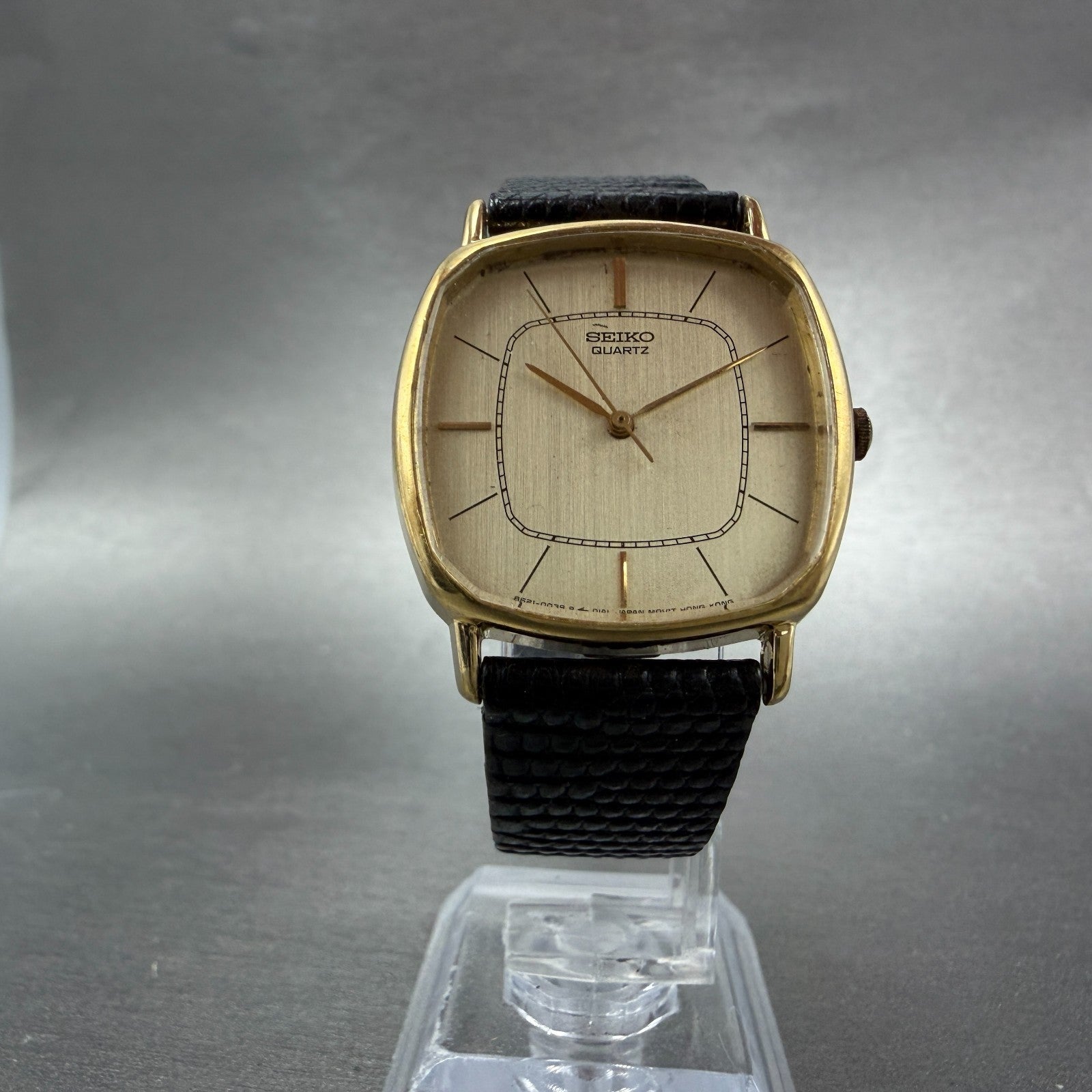 Seiko Watch Men 30mm Champagne Dial Gold Tone Rectangle 8621-5009 New Battery 5G6